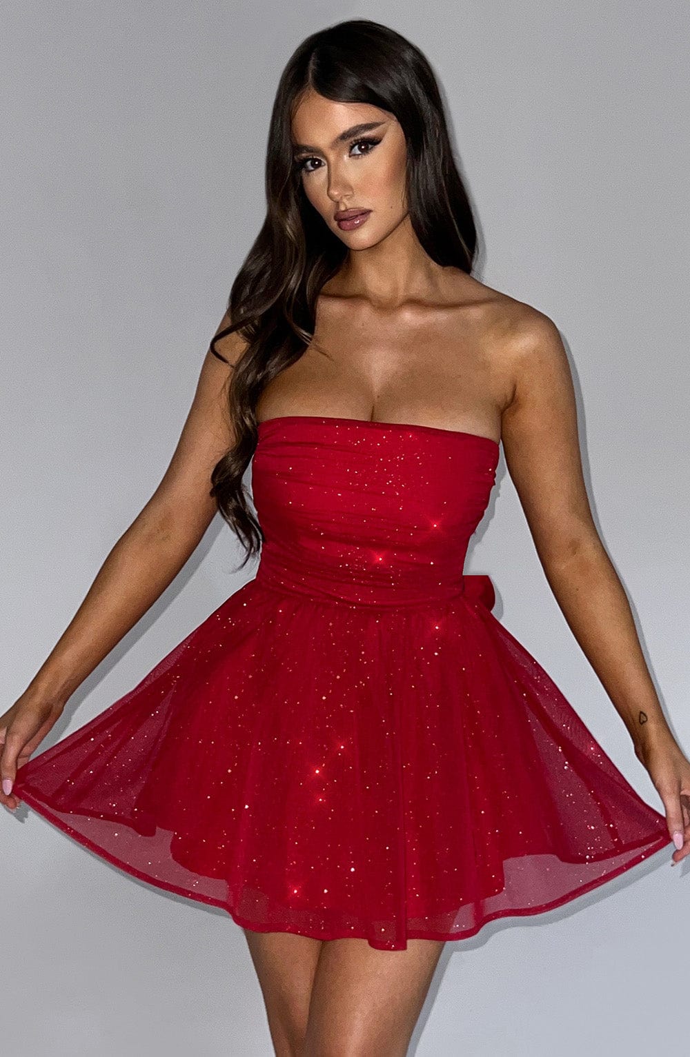 Perfect Christmas Dress Party In 2024! Top Choices
