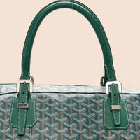 Aventra Luxe Duffle - Cinderella