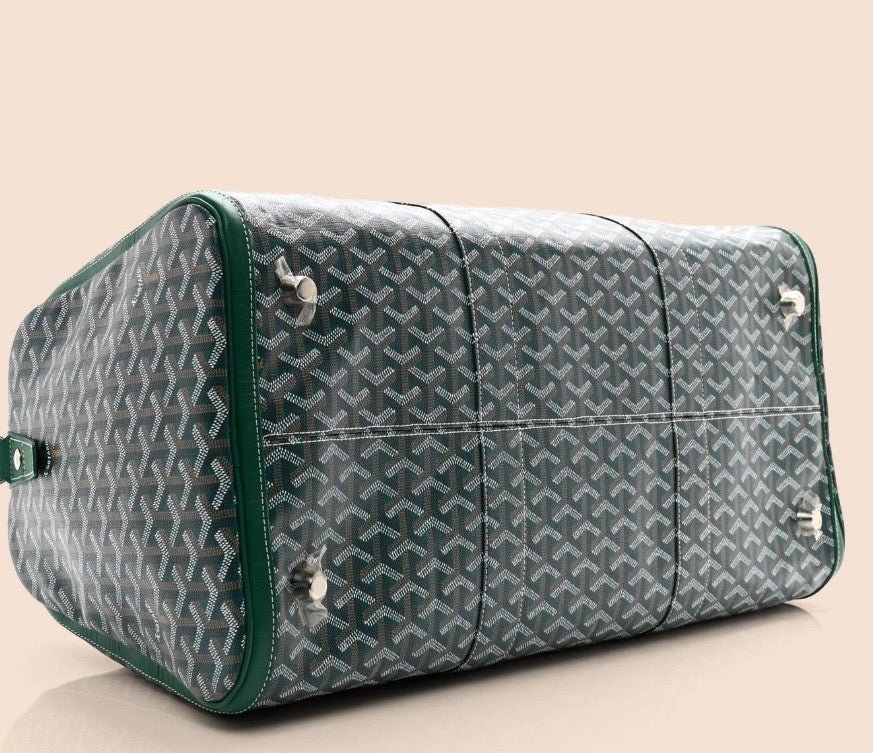 Aventra Luxe Duffle - Cinderella