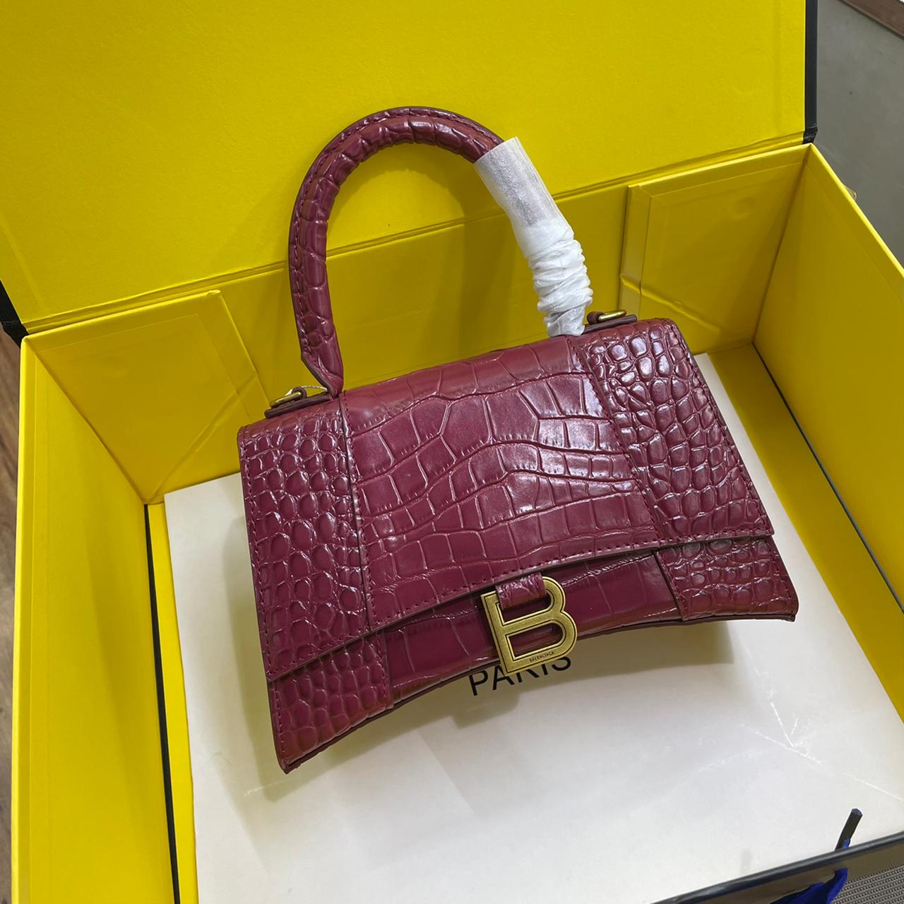 Maroon Crocodile