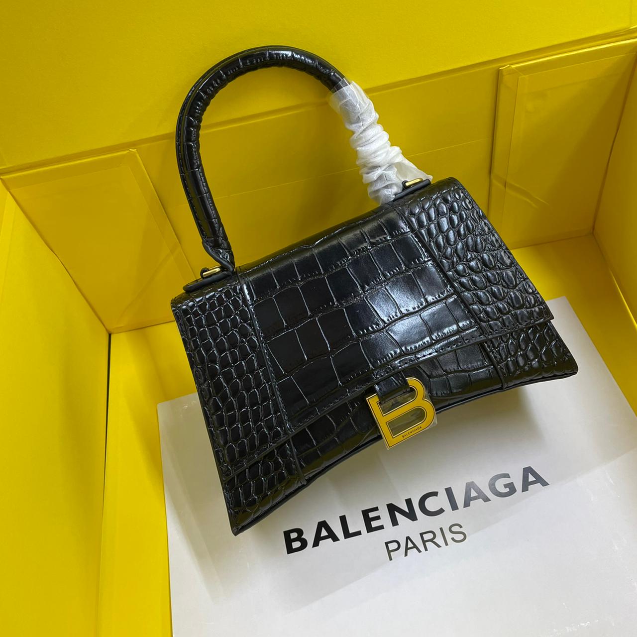 Black Crocodile (Gold)