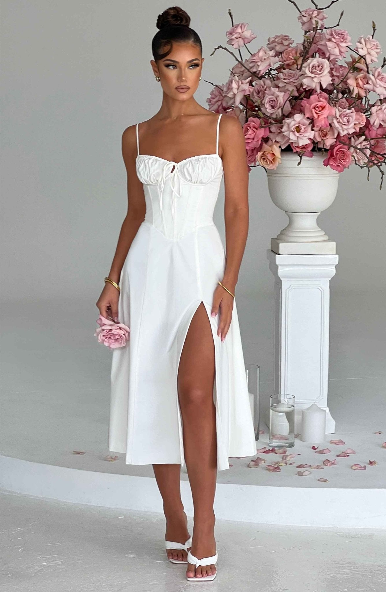 Vestido midi Delilah - Marfil